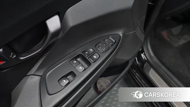 Hyundai Veloster (JS) id 3434649 из Кореи 8