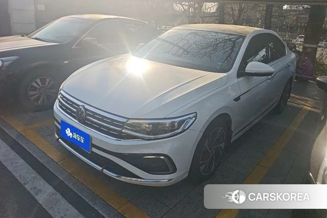 Volkswagen Bora id 4307356 из Китая 8