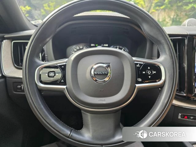 Volvo XC60 second Generation id 4551625 из Кореи 8