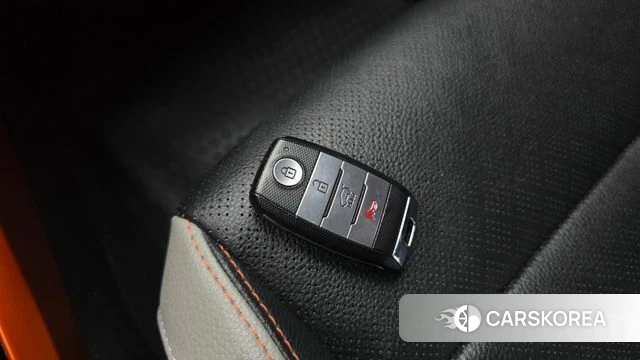Kia Stonic id 4918763 из Кореи 8