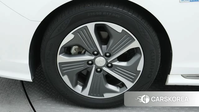 Hyundai Sonata New Rise Hybrid id 4887371 из Кореи 8