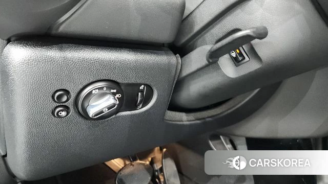 Mini Cooper S id 3871635 из Кореи 8