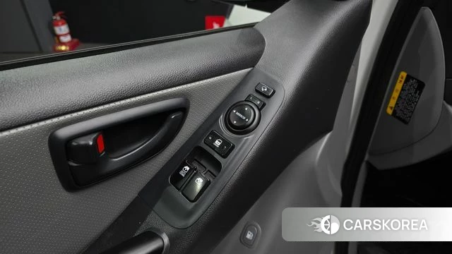 Hyundai The New Grand Starex id 3955477 из Кореи 8