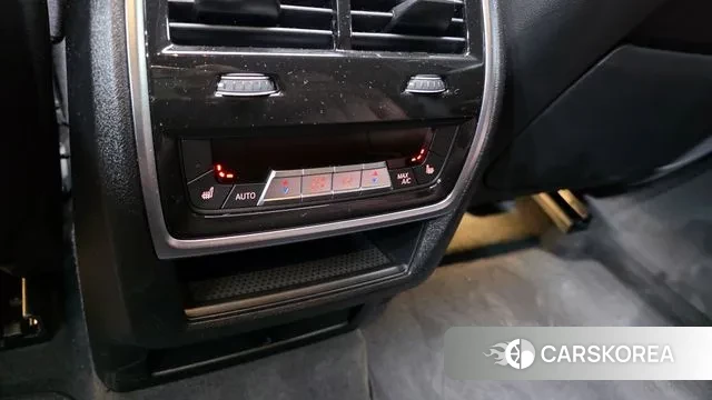 BMW X6 (G06) id 3689470 из Кореи 8