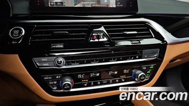 BMW 5 Series (G30) id 2945839 из Кореи 8