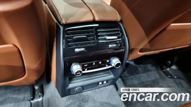 BMW 5 Series (G30) id 2944828 из Кореи 8