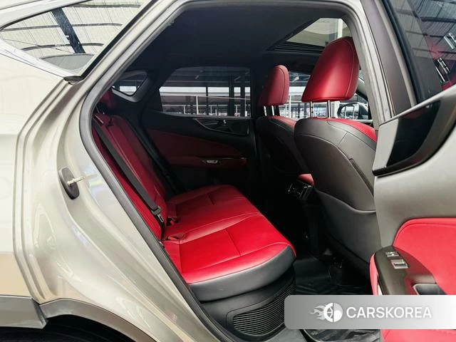 Lexus NX id 4274713 из Китая 8