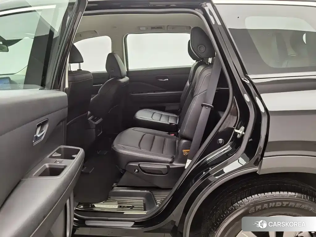 Nissan Pathfinder id 4681168 из Китая 8