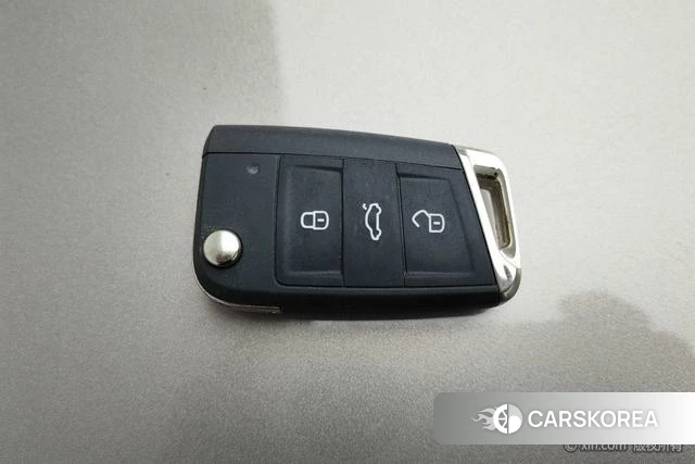 Volkswagen Sagitar id 4278957 из Китая 8