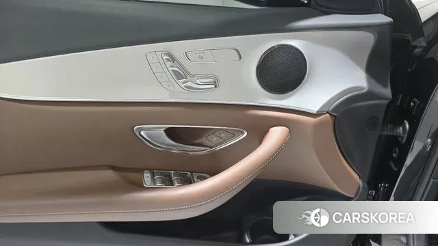 Mercedes-Benz E-Class W213 id 2890365 из Кореи 8