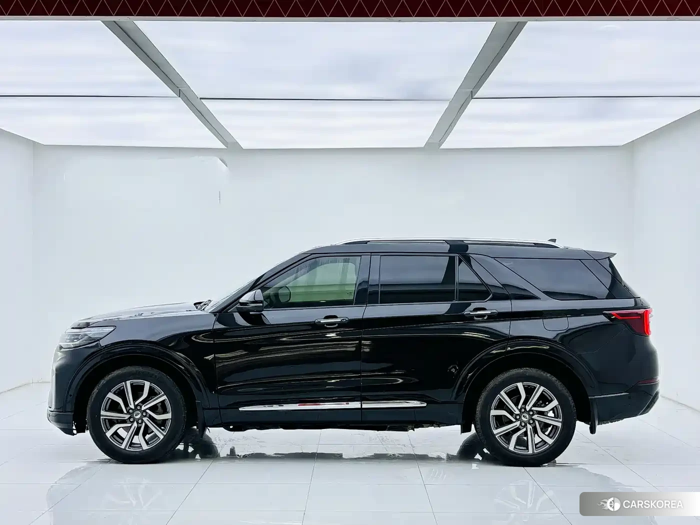 Ford Explorer id 4545614 из Китая 8