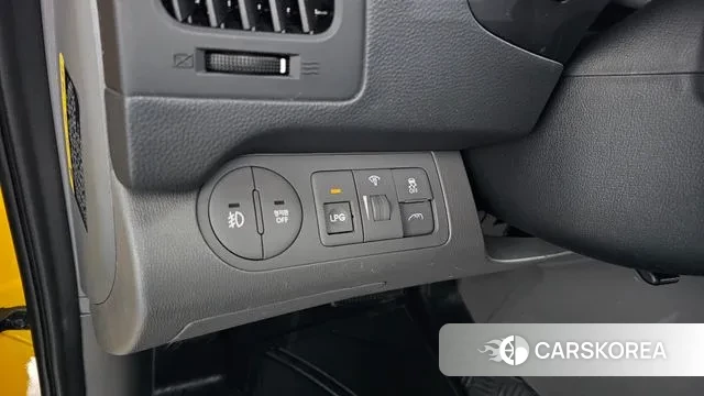 Hyundai The New Grand Starex id 3573941 из Кореи 8