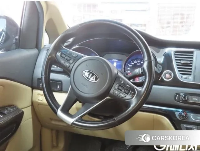 Kia The New Carnival id 3479922 из Кореи 8