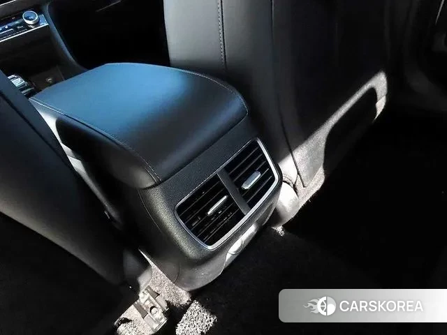 Hyundai Sonata (DN8) id 3698220 из Кореи 8