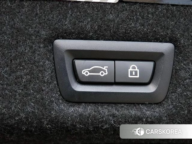 BMW 5 Series (G30) id 3924543 из Кореи 8