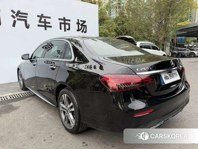 Mercedes-Benz E-class id 4300425 из Китая 8