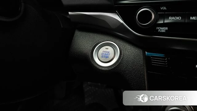 Hyundai The New Avante AD id 4502450 из Кореи 8
