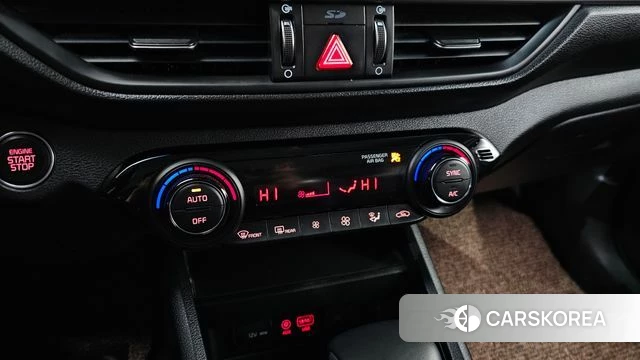 Kia Come New K3 id 3813623 из Кореи 8