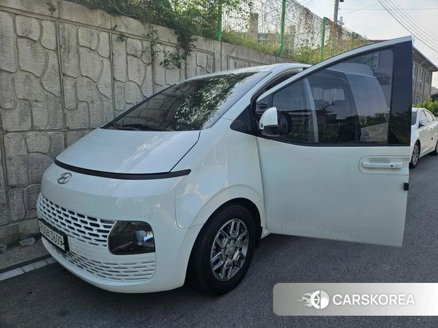 Hyundai Staria id 4392590 из Кореи 8