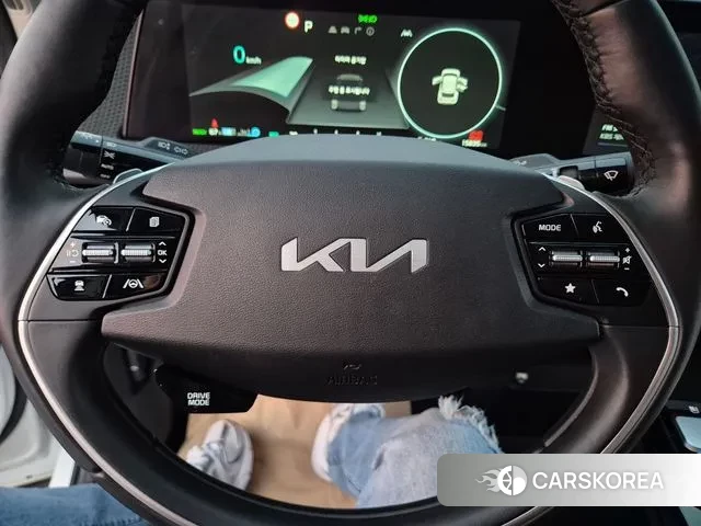 Kia EV6 id 3280283 из Кореи 8