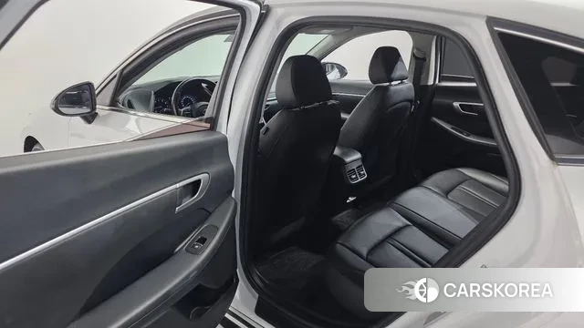 Hyundai Sonata (DN8) id 3650041 из Кореи 8