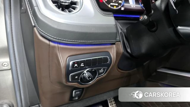 Mercedes-Benz G-Class W463b id 3905315 из Кореи 8