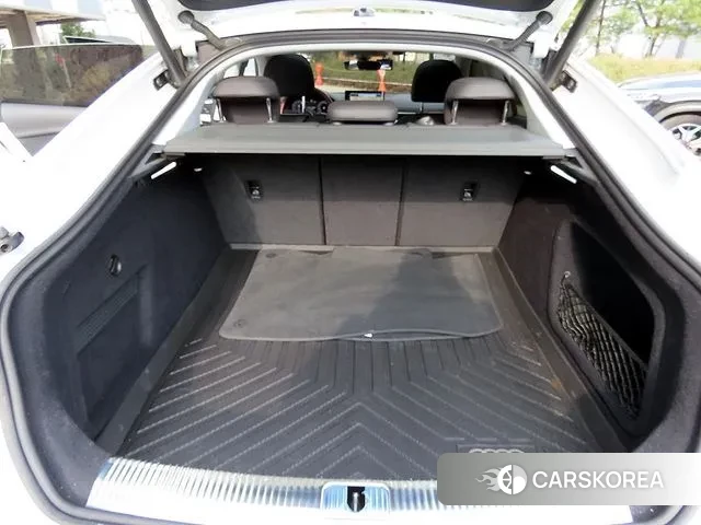 Audi A5 (F5) id 3597623 из Кореи 8