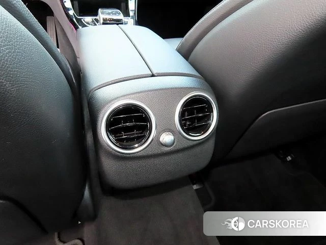 Mercedes-Benz C-Class W205 id 4317727 из Кореи 8