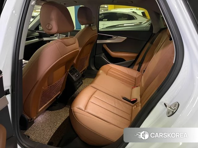 Audi A4 (B9) id 3941613 из Кореи 8