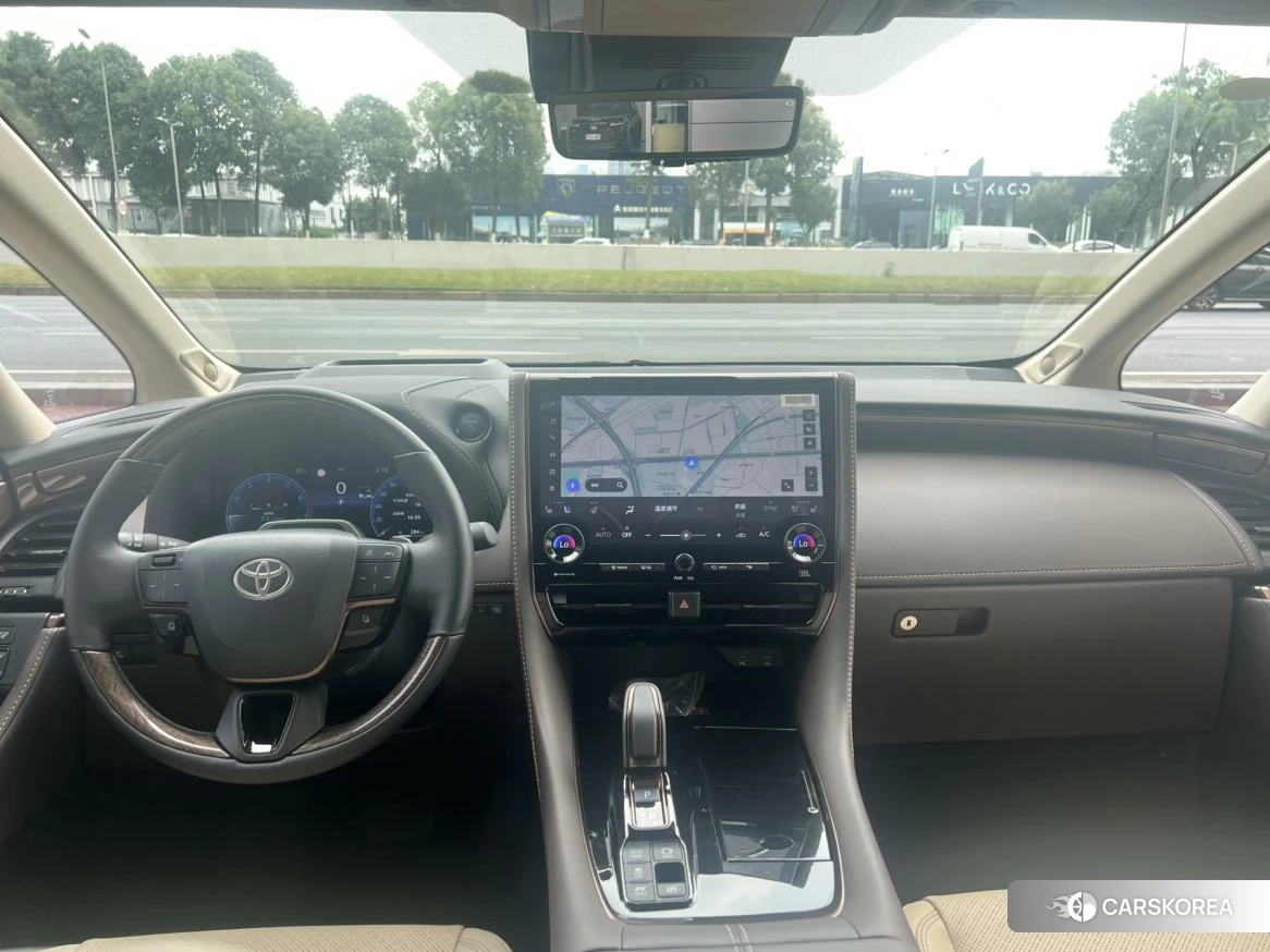 Toyota Elfa id 4487172 из Китая 8