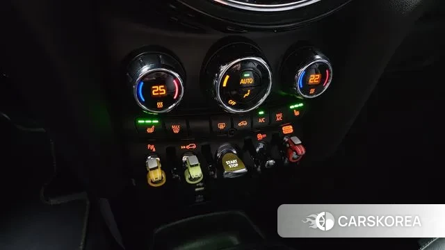 Mini Cooper Electric id 3512651 из Кореи 8