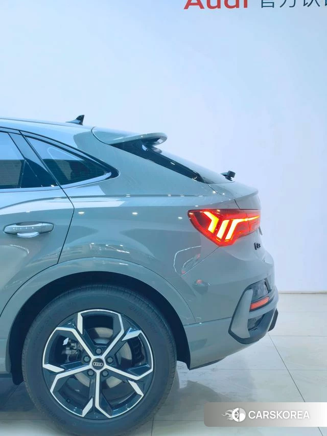 Audi Q3 Sportback id 4261510 из Китая 8