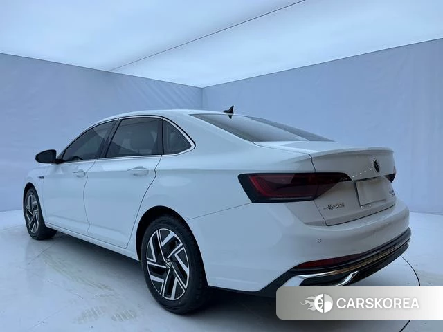 Volkswagen Sagitar id 4297927 из Китая 8