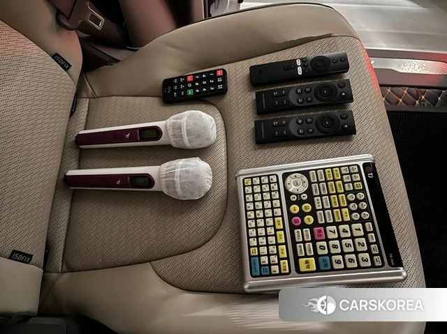 Kia Carnival 4th generation id 4231650 из Кореи 8