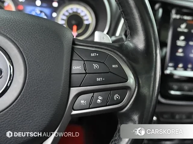 Jeep Cherokee (KL) id 3598262 из Кореи 8