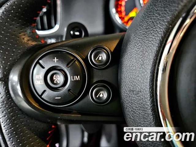 Mini Cooper SD Countryman id 2951883 из Кореи 8