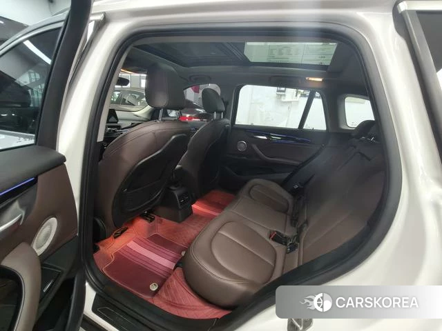 BMW X1 id 4367542 из Китая 8
