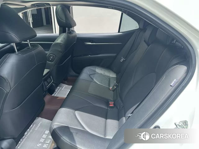 Toyota Camry id 4365737 из Китая 8