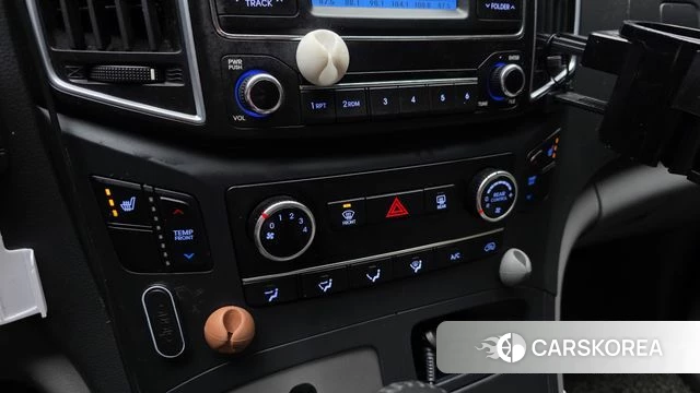 Hyundai The New Grand Starex id 3808381 из Кореи 8