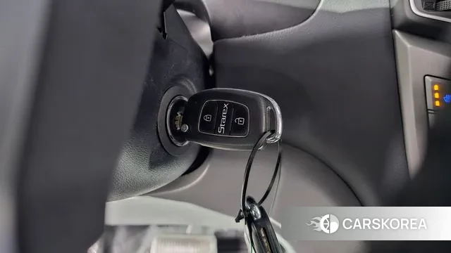 Hyundai The New Grand Starex id 3557621 из Кореи 8