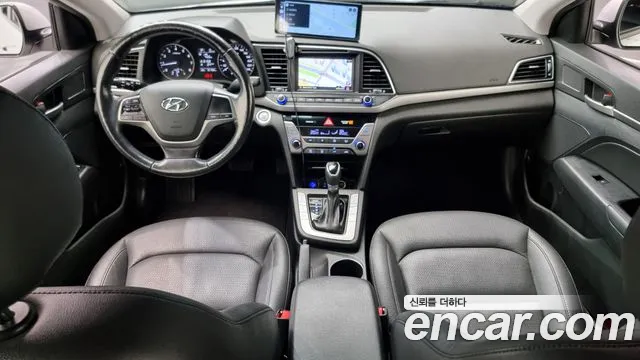 Hyundai Avante AD id 2765606 из Кореи 8