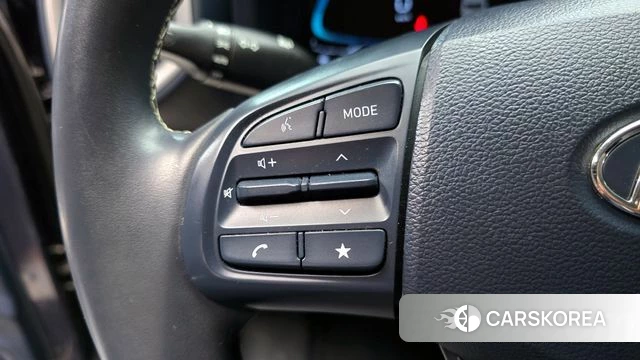 Hyundai Venue id 3897407 из Кореи 8