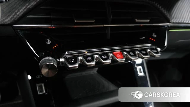 Peugeot e-2008 second generation id 3910966 из Кореи 8