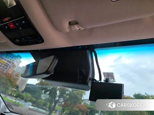 Hyundai Grandeur Hybrid (GN7) id 3241642 из Кореи 8