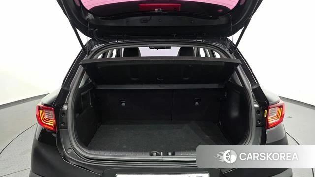 Kia Stonic id 4717807 из Кореи 8