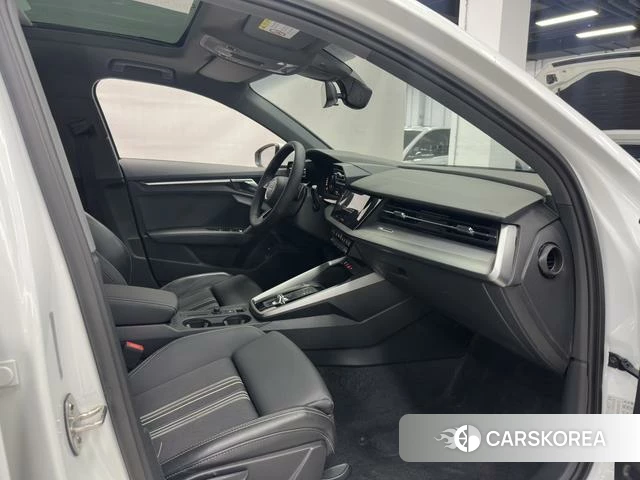 Audi A3 id 4393903 из Китая 8