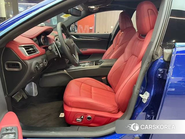 Maserati Ghibli id 4240378 из Китая 8