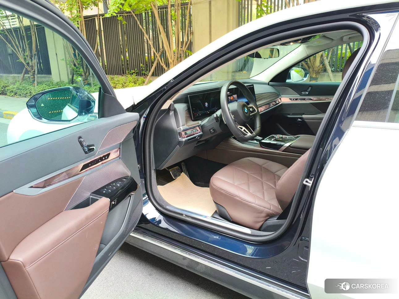 BMW 7 series id 4467873 из Китая 8