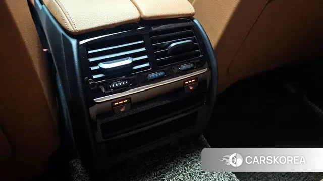 BMW 5 Series (G30) id 3350856 из Кореи 8