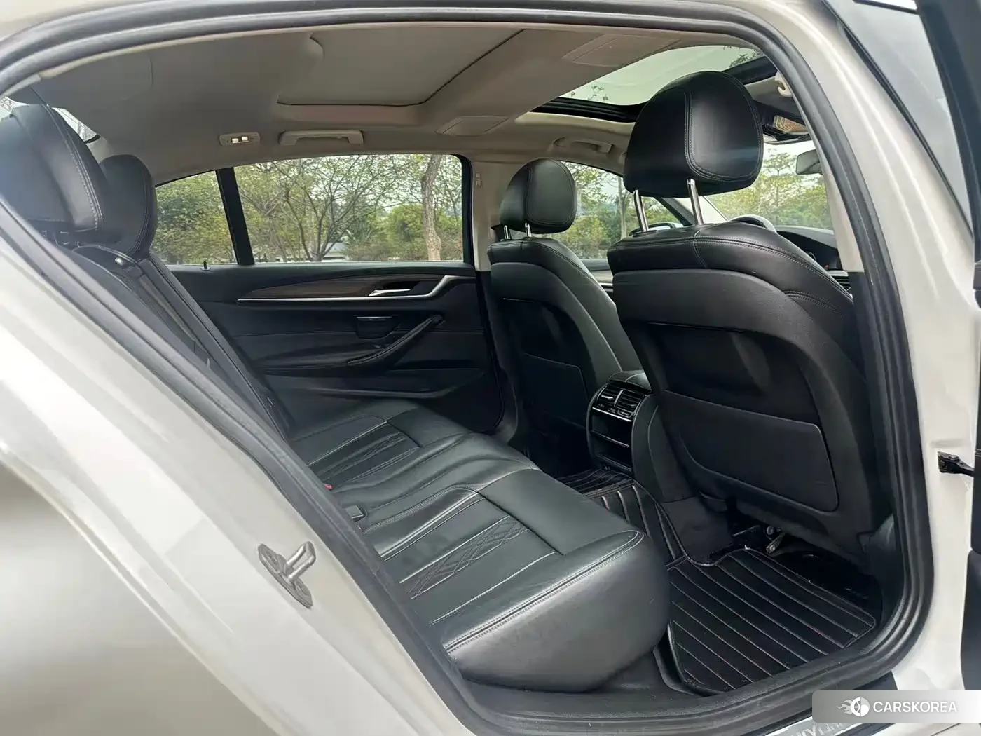 BMW 5 series id 4576816 из Китая 8